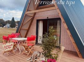 chalet laguiole-aubrac, hotel in Curières