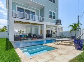 209 Seabreeze Escape- NEW Spacious 5-Bedroom Pool Home home