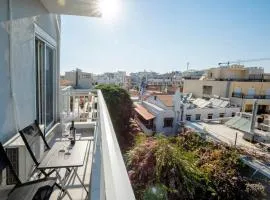 Mandilara Minimal Apartment