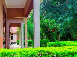 MIKUMI RESORT AND SAFARI Hotel
