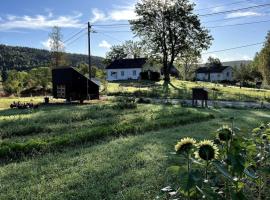 Farm stay at Løkka farm, hotel i Bærums Verk
