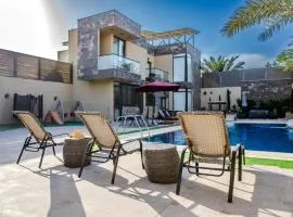 Bahama-Oriya chalets