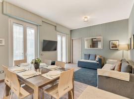 Cinque Terre The Arcade Apartment - Two bathrooms, hotel con campo de golf en La Spezia