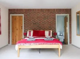 Scenic Cottage Escape in Wales