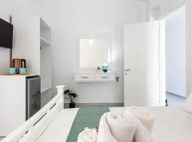 House of Stones 7, Cozy Room w Parking