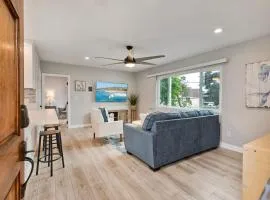 Seabreeze 1BR, Walk to Sand, Pet Friendly, Parking, Fire Pit Access