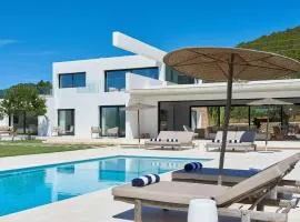 Stunning 8 Bedroom Mansion in Ibiza City, 1005