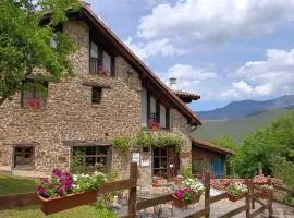 Viviendas Rurales El Covaju