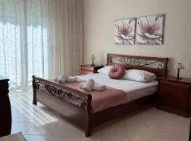 Lina Home