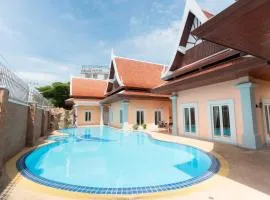 Yoori Hotel