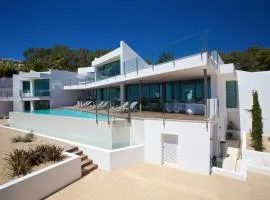 Serene Escape: Seaside Villa in Ibiza, 1001