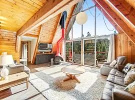 Black Diamond Vista ~ Dog-friendly - hot tub, decks, & mountain views - steps to slopes