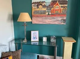Artists Retreat at Number 35