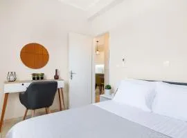 Dioni's Apartments