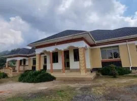 Kibugu Gorilla Homestay