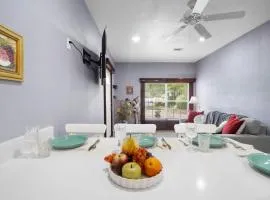 Energy Corridor 1BR Parking, Wi-Fi & Kitchen
