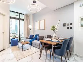 Full Canal Views - 5 min walk from ADGM, Cleveland & Galleria - Ideal for Corporate Guests & Business Professionals - Huge Balcony