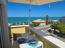 Cerry's Apartments Fronte Mare - Seaside & Sealight