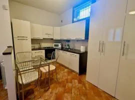 Mentana Flat, Centro Storico