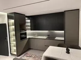 H Apartment