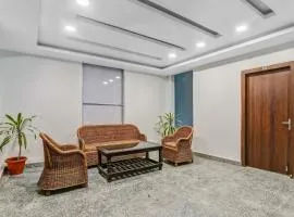 Super Collection O Yamuna Palace Near Gomti Riverfront Park