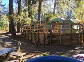 Glamping Puertecillo Surf & Camp, camping de luxo em Puertecillo
