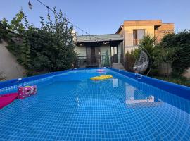 Cozy home, hotel em Itʼkhvisi