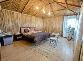 Qantab Hut