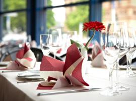 IntercityHotel Schwerin, hotel en Schwerin