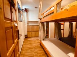Dalat Peace Backpackers Hostel, hostel in Da Lat