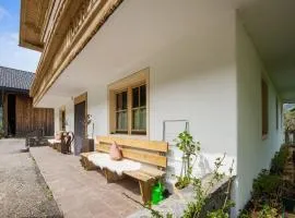 Lovely Apartment in Hainzenberg next to Forest