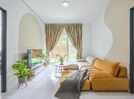 The Modern Comfort - 3R & 3B Clover Home 4-25, hotel in Brinchang