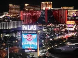 Luxe Condo Balcony Strip View No Resort Fee