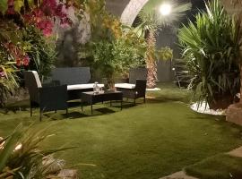 Casa Romeo, Hotel in Adrano