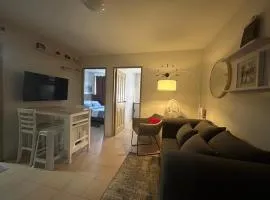 Iloilo Condo near Esplanade & sunset boulevard