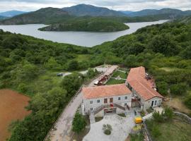 Bujtina Rragam, hôtel à Rragam