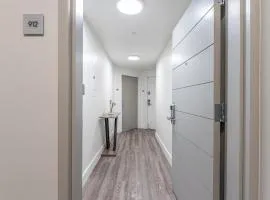 Connected Hotel Arya Studios 2 Beds 2 Baths Kitchen Free 2 Car Parking