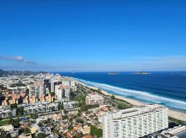 Beachfront Condo Large Apartament, hotel a Rio de Janeiro