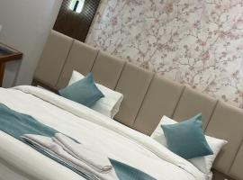 Kamala Inn Grand โรงแรมในPadrauna