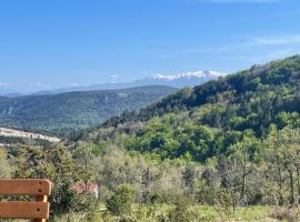Tiny House en bois: Cubi&egrave;res-sur-Cinoble şehrinde bir dağ evi