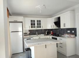 Villa Beyaz İnci Dalaman-Villa White Pearl Dalaman, Hotel in Dalaman