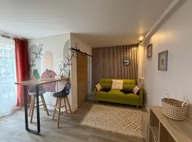 Studio 48