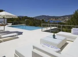 Rent Your Luxury 5 Bedroom Villa, Ibiza Villa 1009