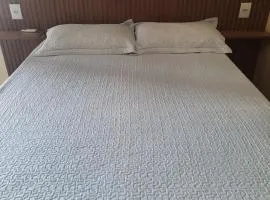 Suíte inteira, quarto 6