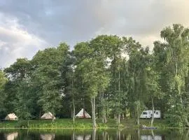 Glamp Juodis