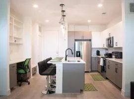 Casita Verde - 10' Domain - WiFi - Free Parking