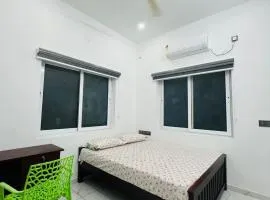 Seascape Homestay Cherai Beach