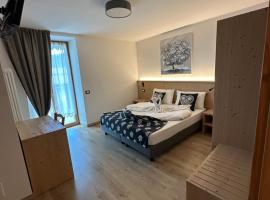 LE 4 STAGIONI, hotel a Cavedago