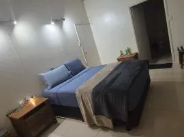 DAINTREE RAINFOREST Private ROOM w-Ensuite In my 2 bdroom home