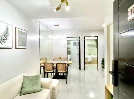 Cozy 2BR for 6pax Families & Groups, Wi-Fi, Budget Stay near IT Park Cebu- Unit Vinn by GERRA, ξενοδοχείο σε Mandaue City